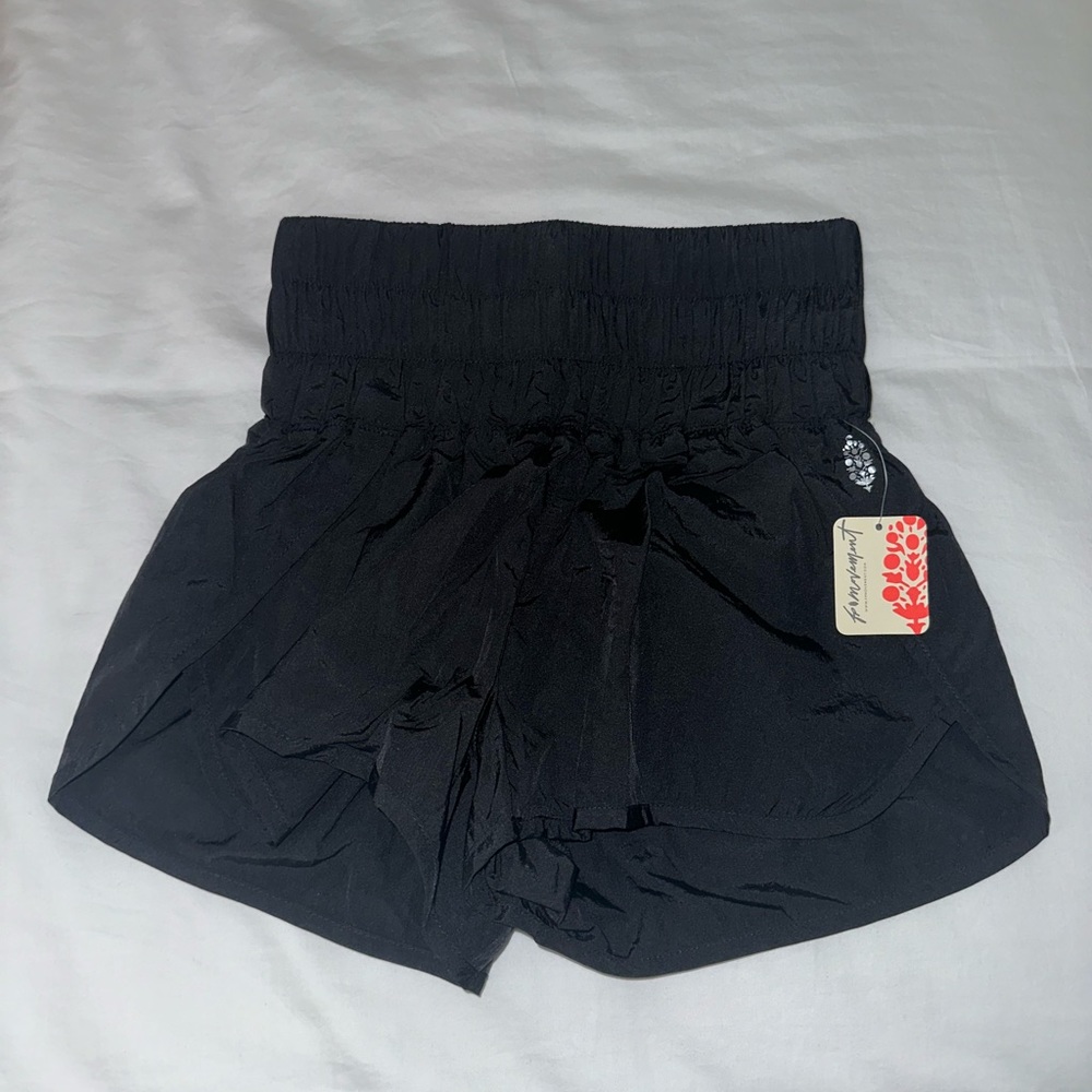 BRAND NEW Free People the way home short